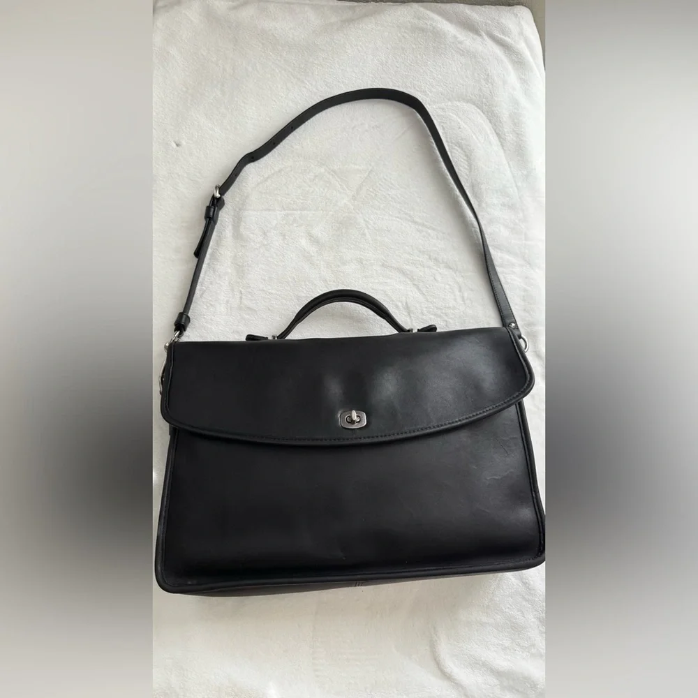 COACH Vintage Lexington Black Smooth Leather Briefcase Crossbody Bag